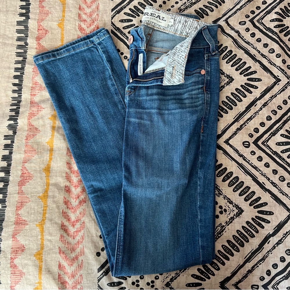 Ariat 28XL straight leg jean
